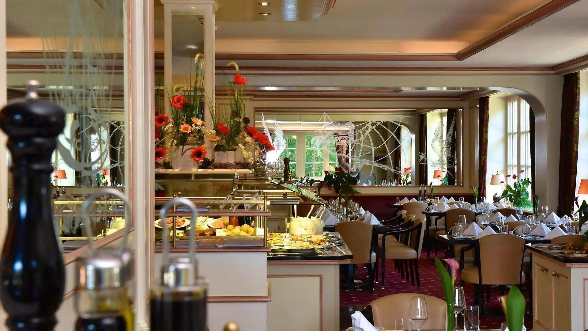 ****  Отель Courtyard By Marriott Hamburg Airport Германия