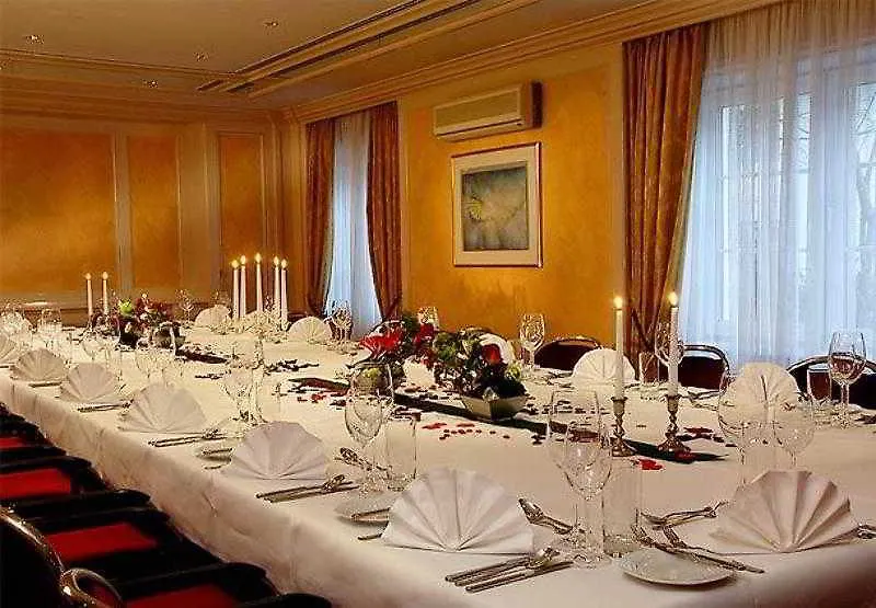 Hotel Courtyard By Marriott Hamburg Airport Alemania