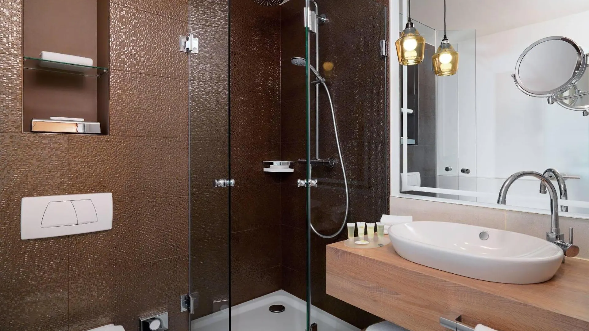 Hotel Courtyard By Marriott Hamburg Airport