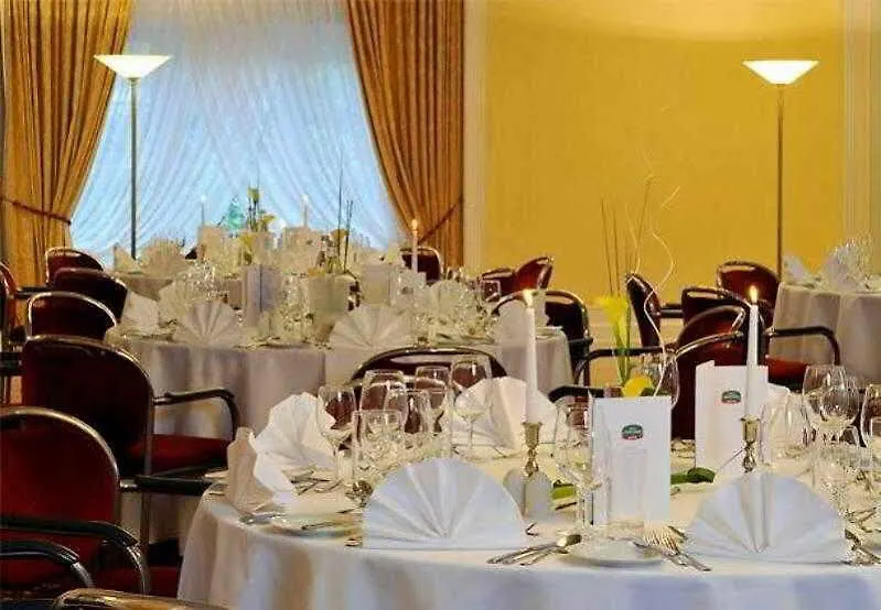 Hotel Courtyard By Marriott Hamburg Airport 4*,  Alemania